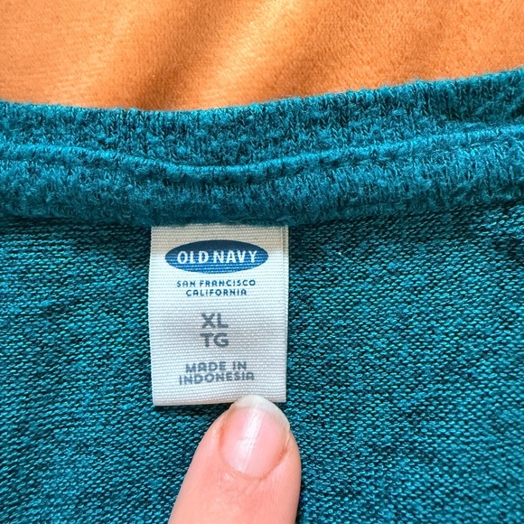 Old Navy Vibrant Blue Long Sleeve Top - Picture 2 of 3